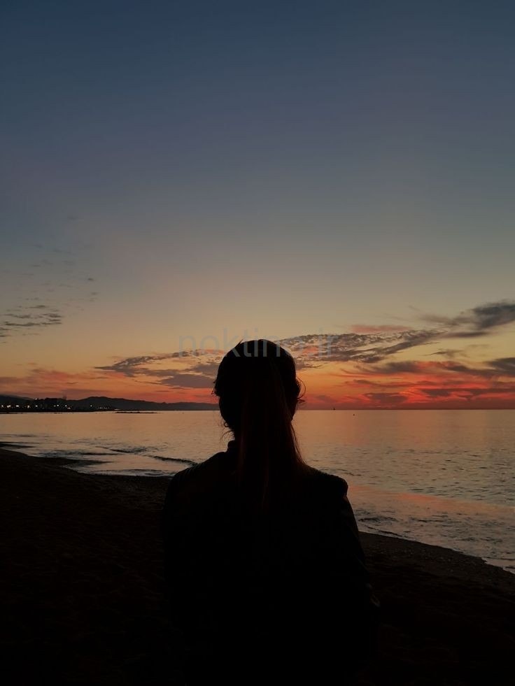 عکس خفن عکس دختر کنار دریا برای پروفایل